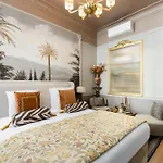 The Donatella Suite - Champs Elysees